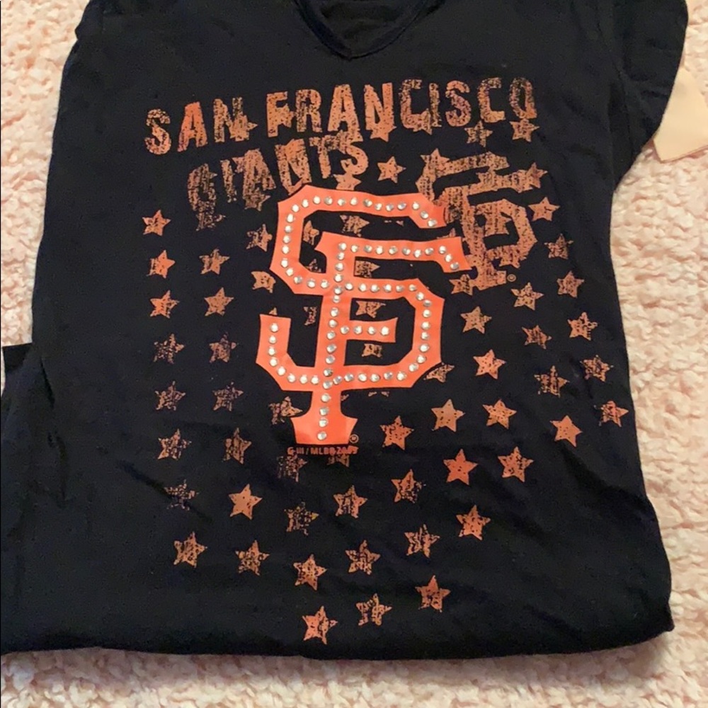 SF Giants tee with hood
